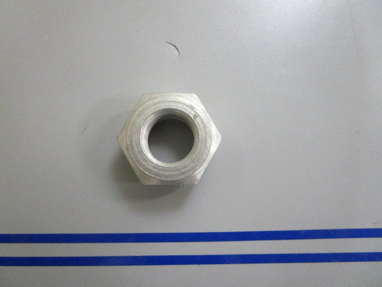 *NEW OEM* 0810 OMC Johnson Evinrude Flywheel Nut 326111 0326111