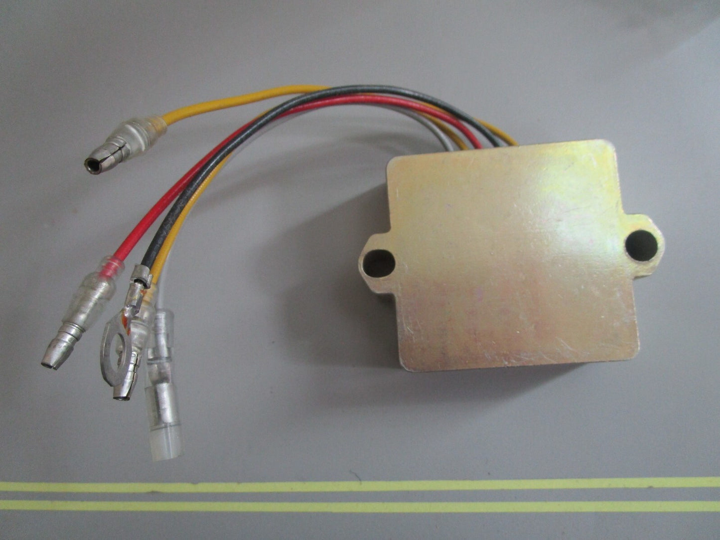 *NEW OEM* 0820 Mercury Quicksilver Voltage Regulator 883071A1