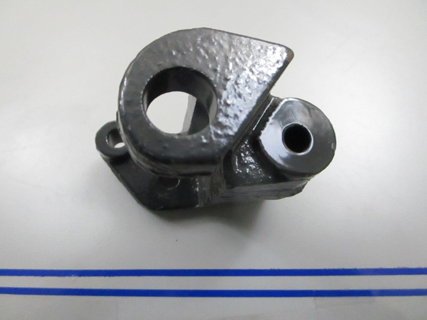 *NEW OEM* 0810 Bobcat Alternator Bracket 6725427