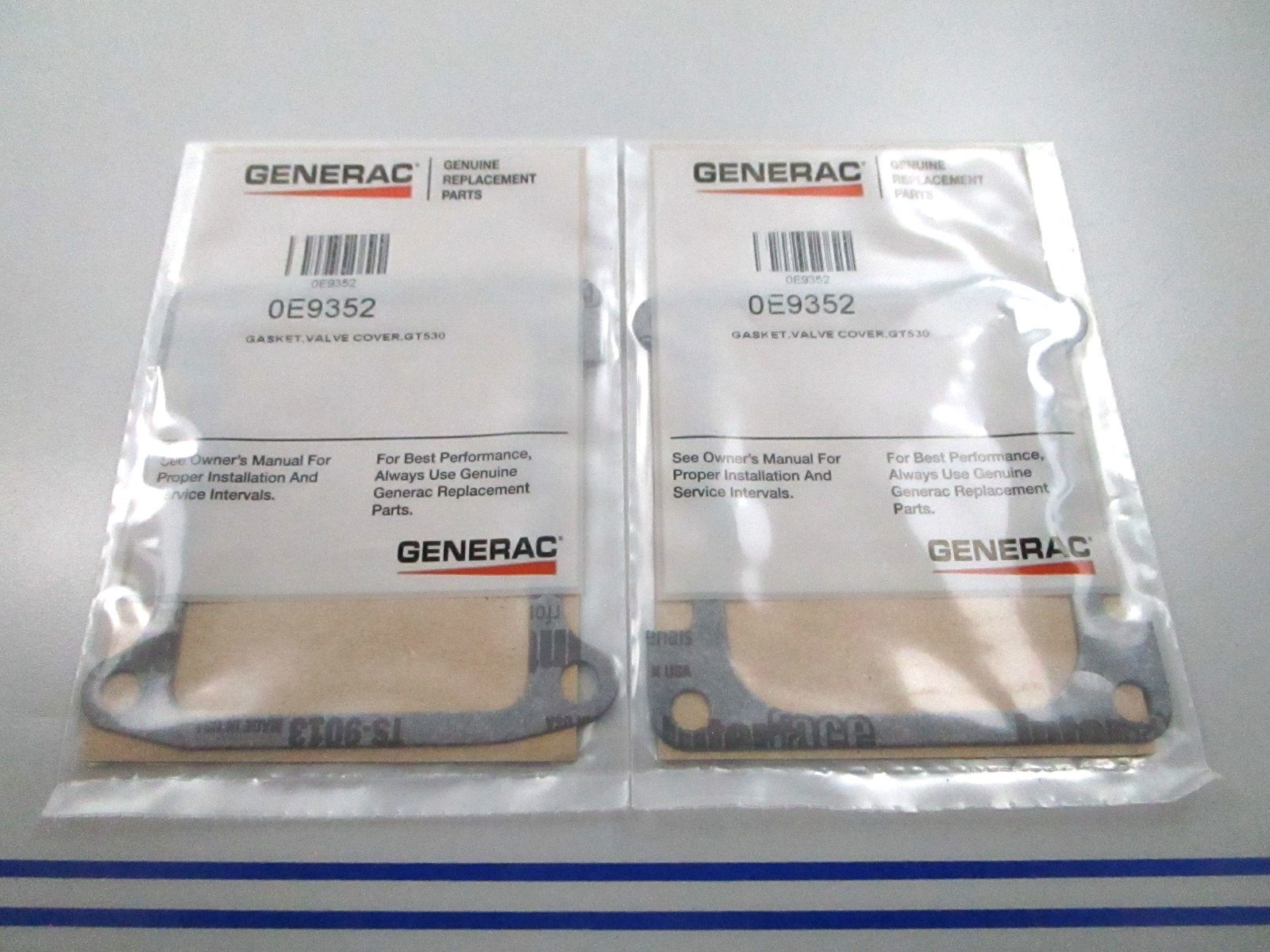 *NEW OEM* (LOT OF 2) 0810 Generac Valve Cover Gasket 0E9352