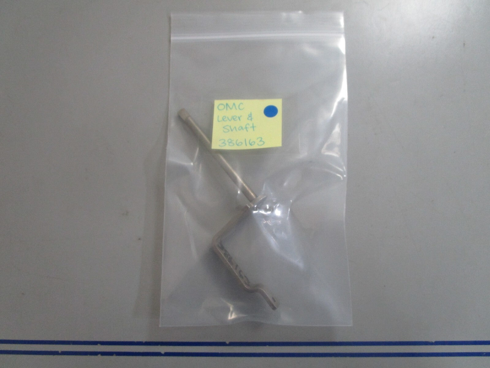 *NEW OEM* 0810 OMC Johnson Evinrude Lever & Shaft 386163 0386163