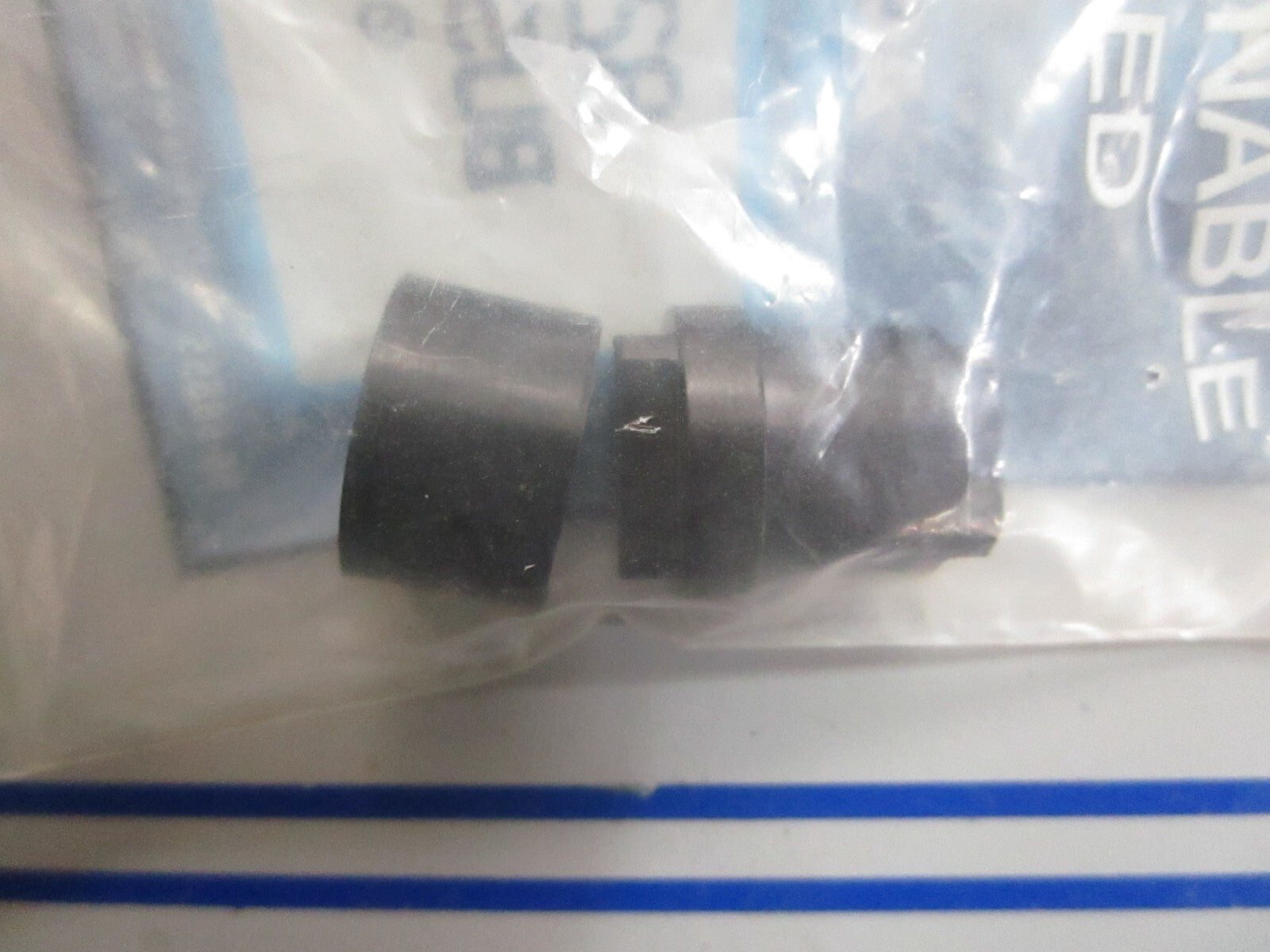 *NEW OEM* 0820 Mercury Quicksilver Bushing 826354A1
