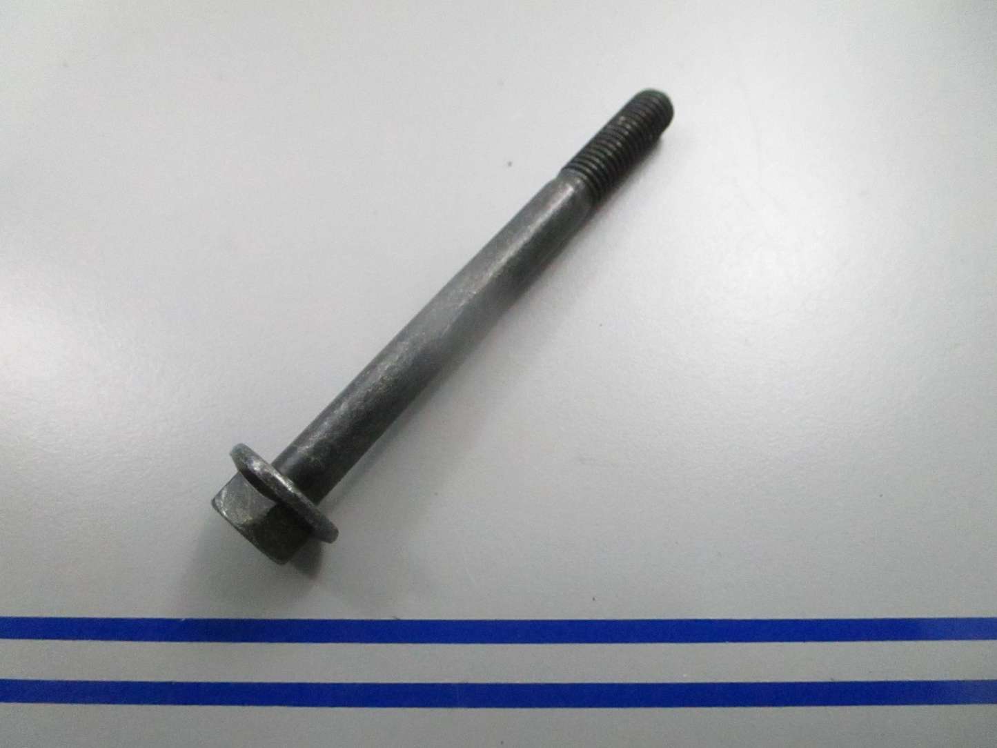 *NEW OEM* 0810 Volvo Penta Flange Screw 969189