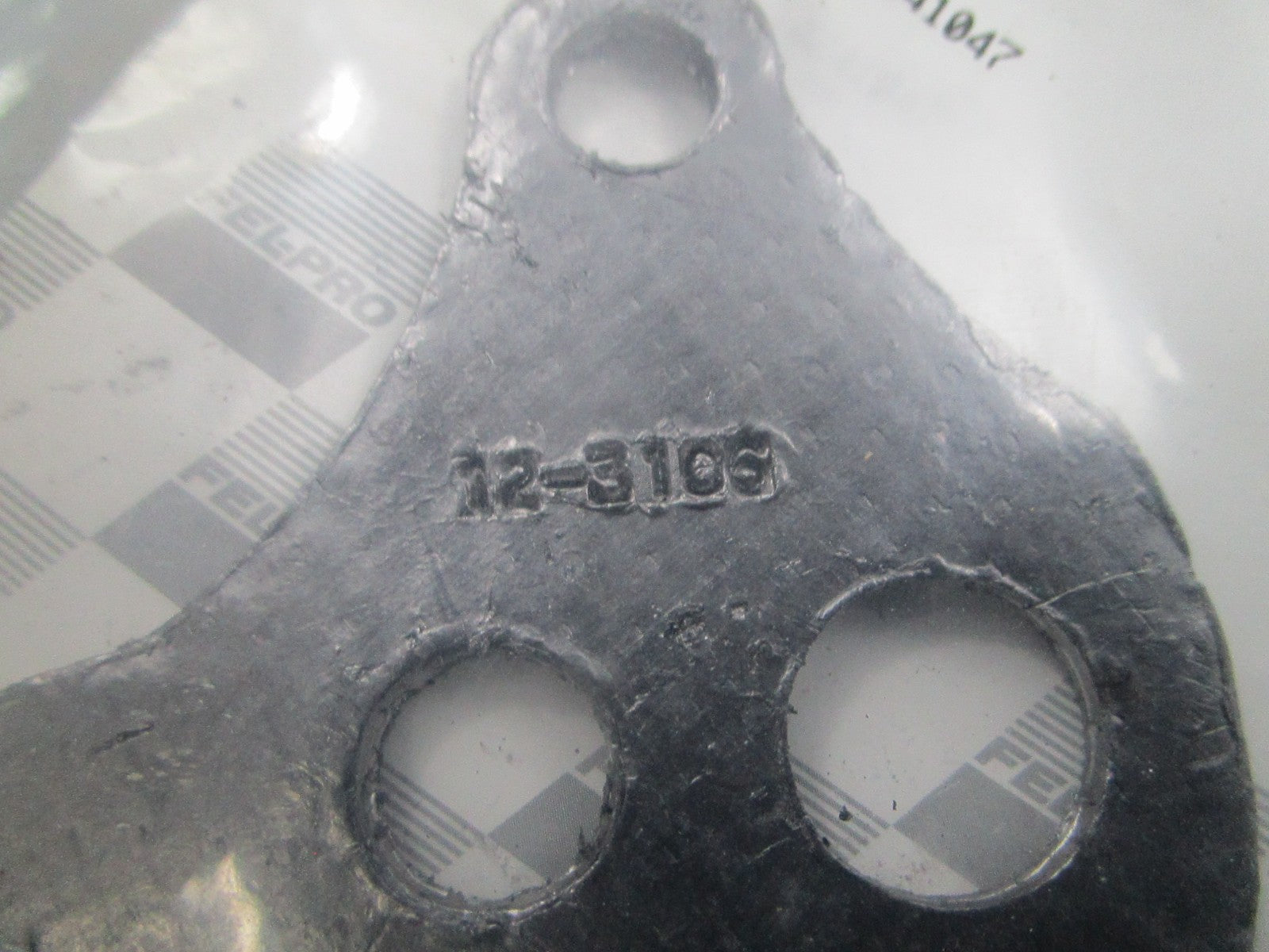 *NEW* 0810 Fel-Pro EGR Gasket 70790