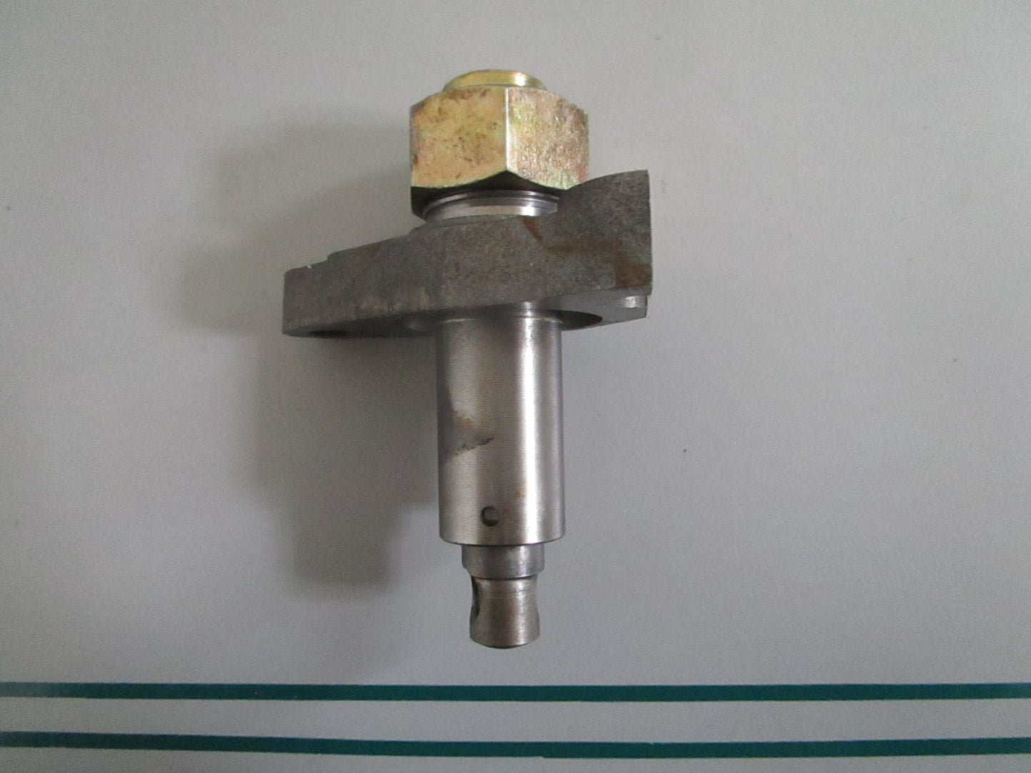 NEW OEM 1300500311 Mercedes-Benz Chain Tensioner 0820