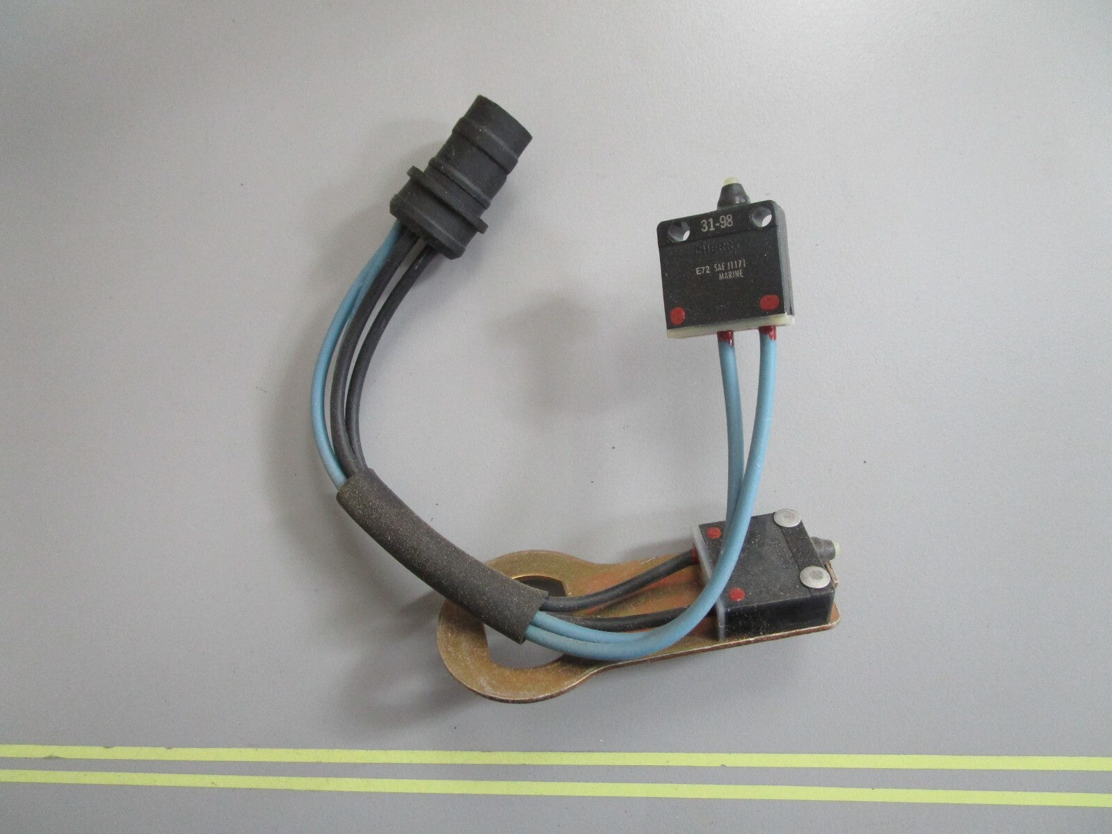 *NEW OEM* 0810 OMC Johnson Evinrude Switch Assembly 983103 0983103