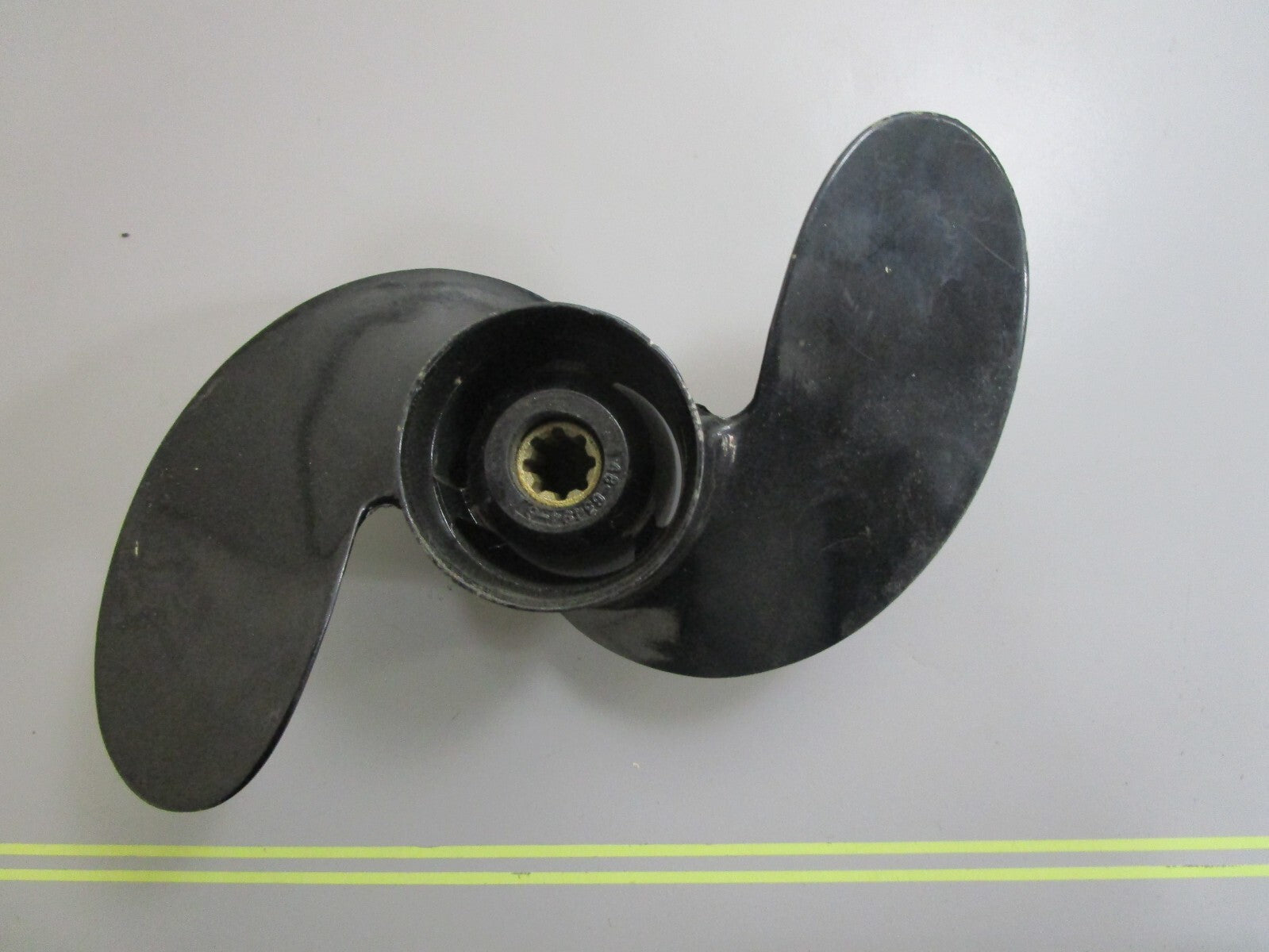 *NEW OEM* 0810 Mercury Quicksilver 8 1/4 x 6 Propeller 48-63494-6