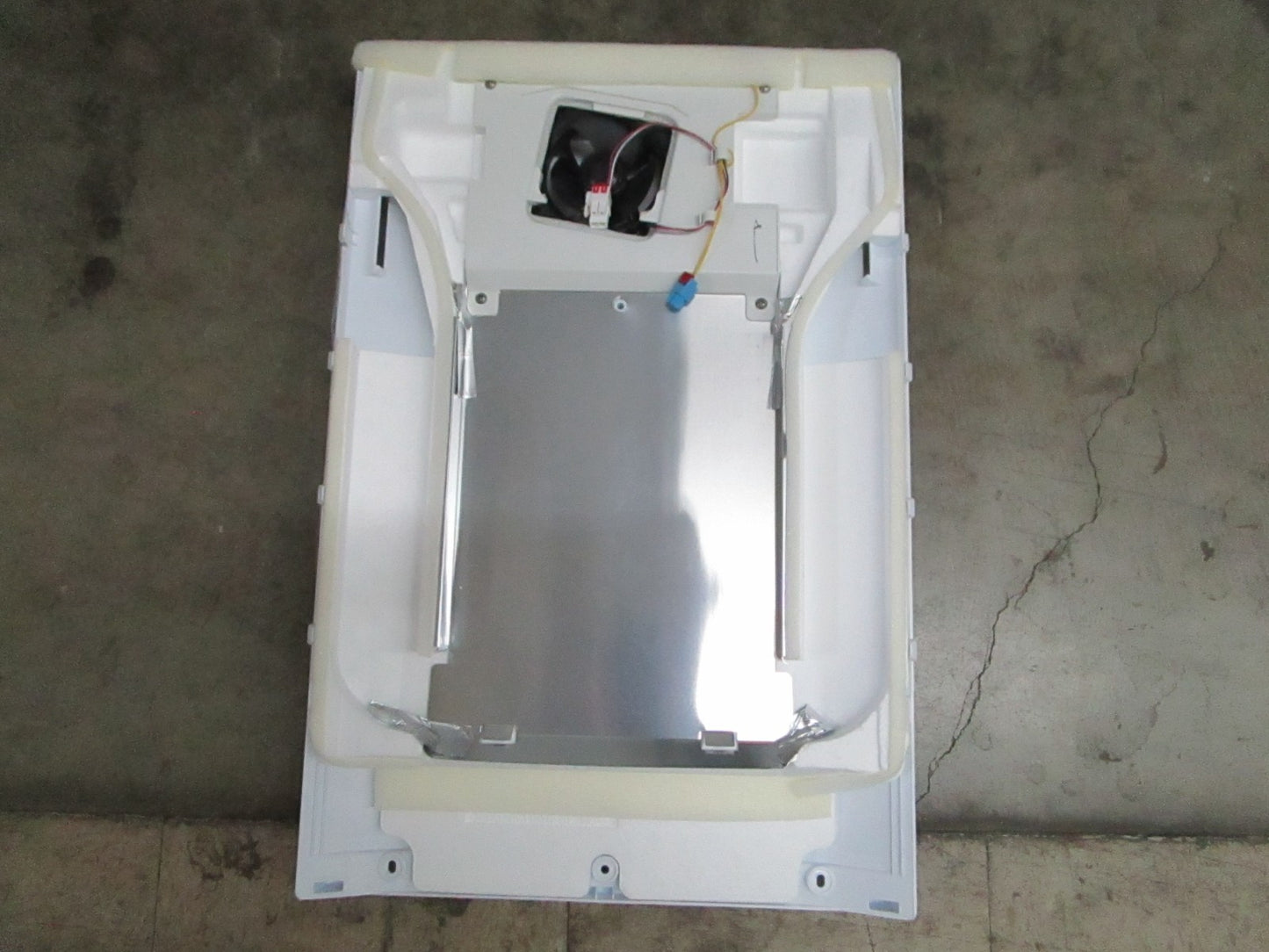 *NEW OEM* 0820 Samsung Evaporator Cover DA97-13757A