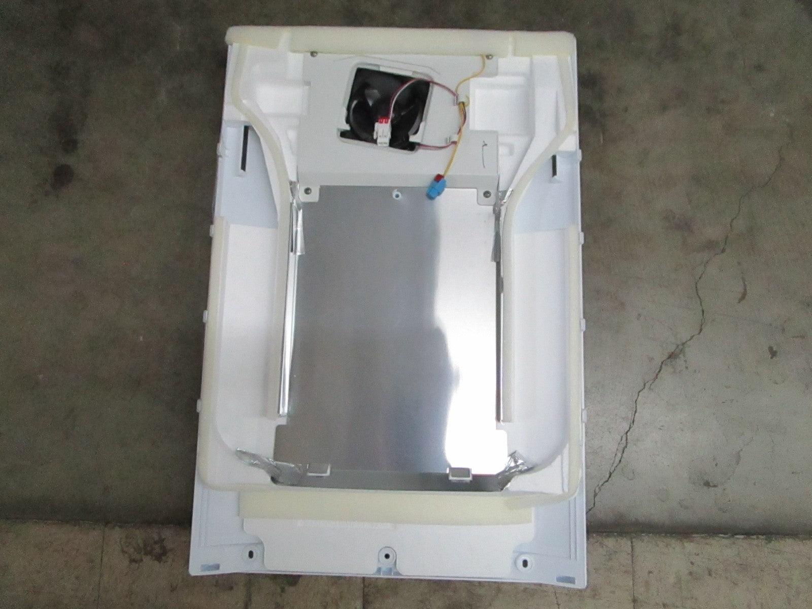 *NEW OEM* 0820 Samsung Evaporator Cover DA97-13757A