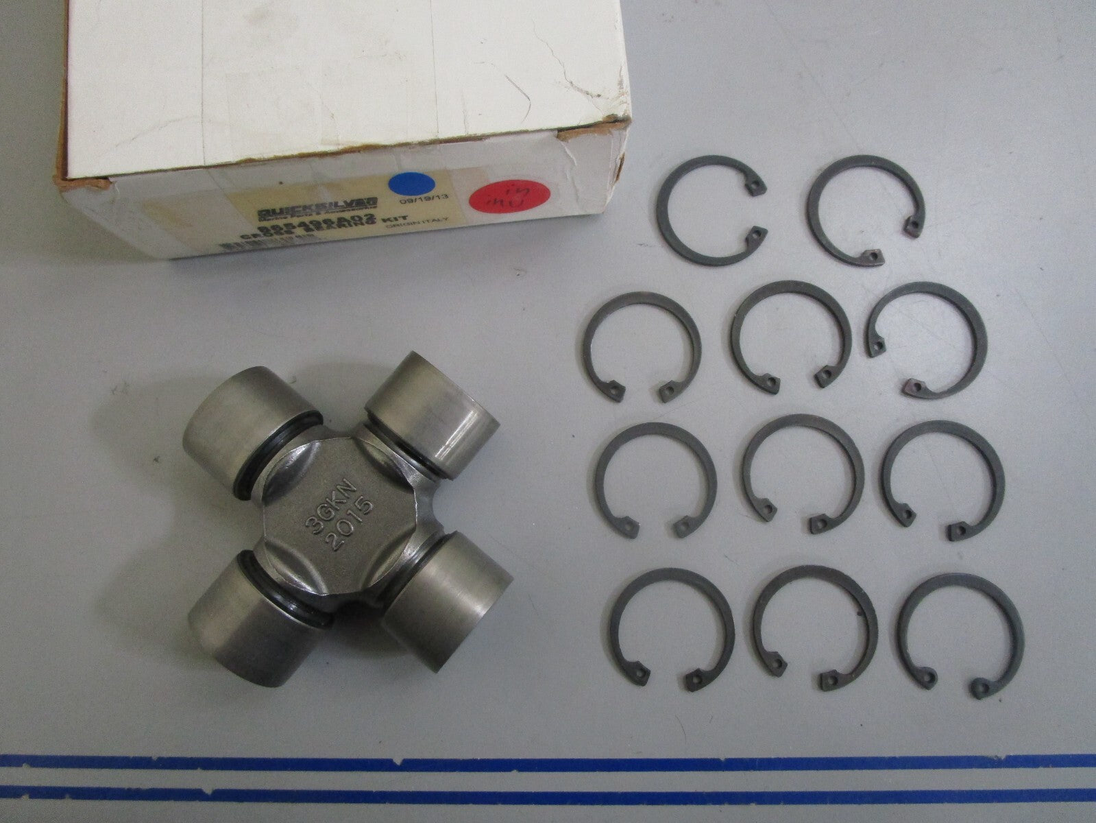*NEW OEM* 0820 Mercury Quicksilver Cross Bearing Kit 865496A02