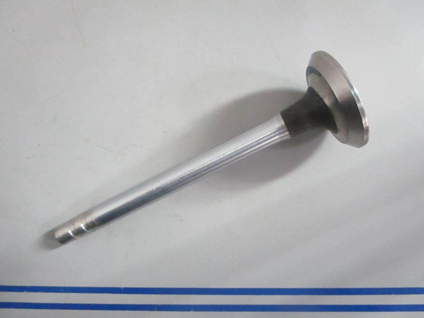 NEW OEM 835541 Volvo Penta Exhaust Valve 0820
