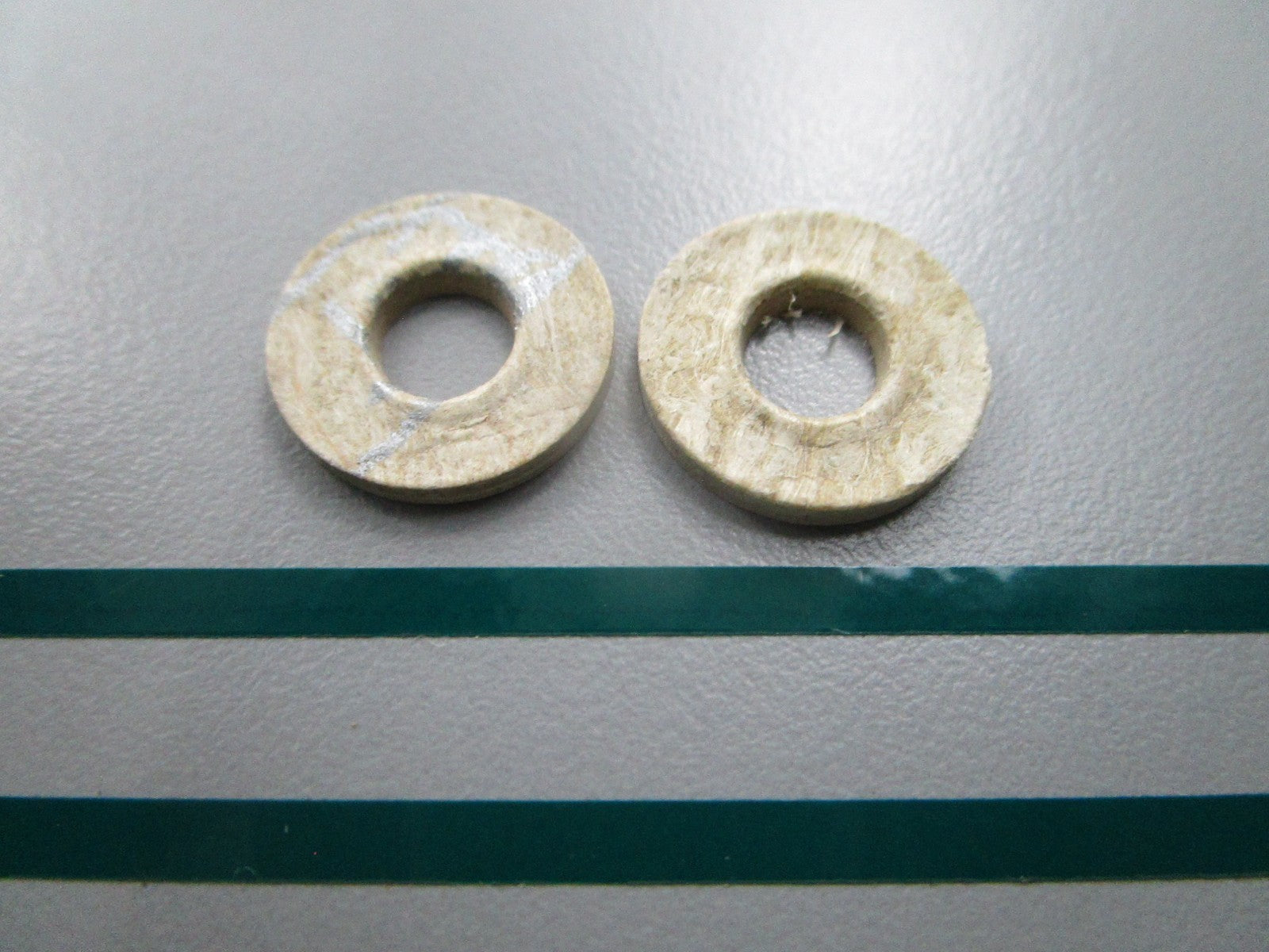NEW OEM (LOT OF 2) 329176 0329176 OMC Johnson Evinrude Washer 0810