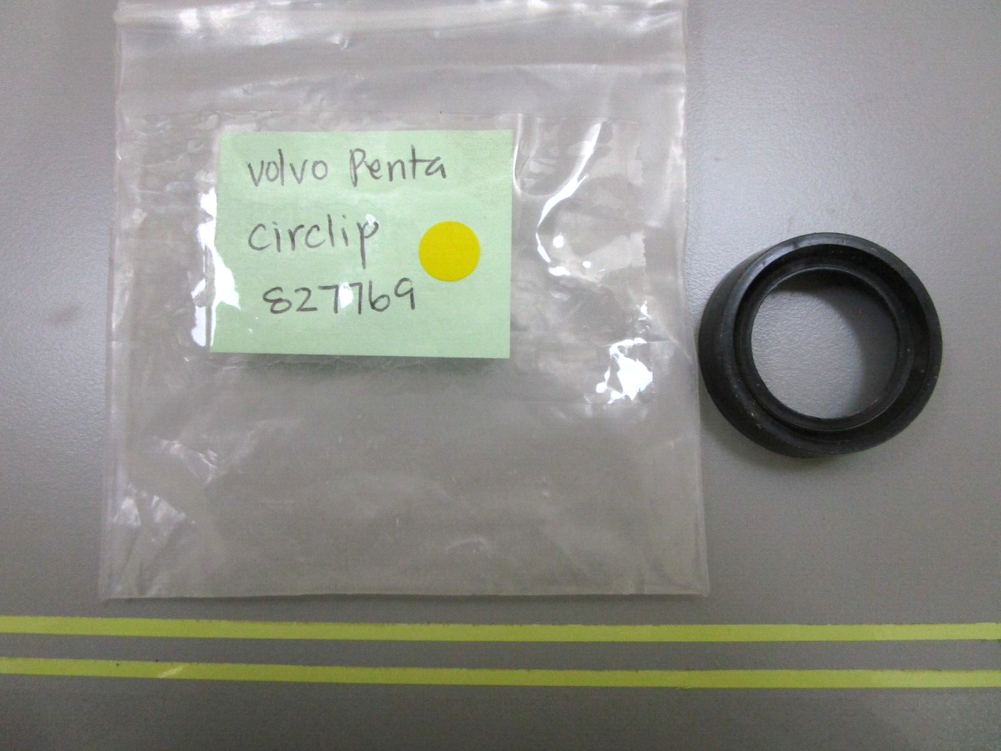*NEW OEM* 0750 Volvo Penta CIRCLIP 827769