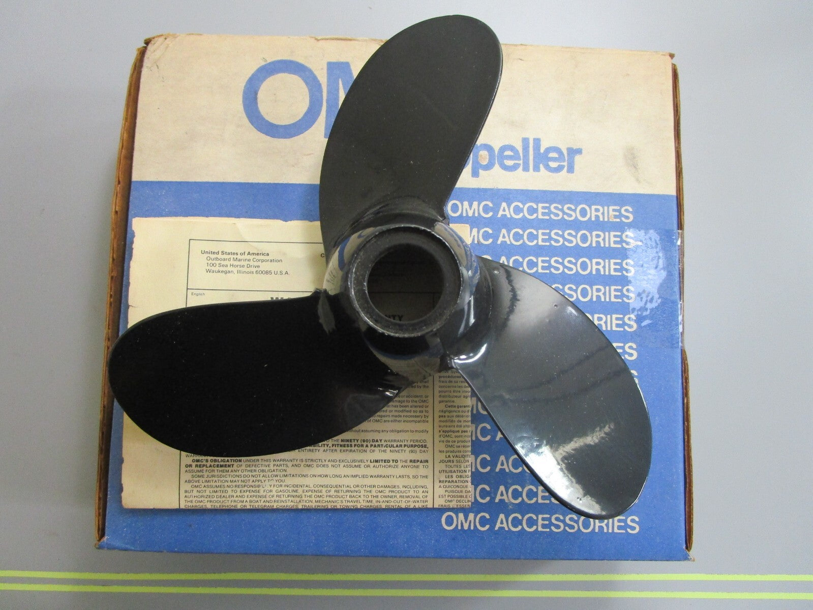 *NEW OEM* 0820 OMC Johnson Evinrude 8×5½ Propeller 315858 0315858