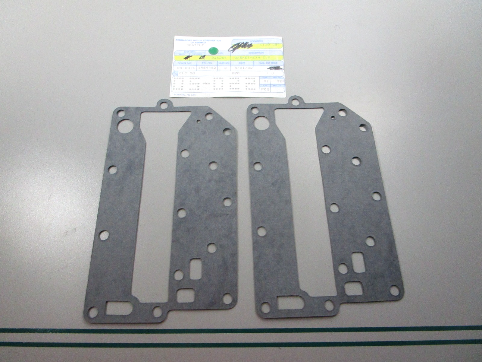 NEW OEM (LOT OF 2) 326264 0326264 OMC Johnson Evinrude Exhaust Cover Gasket 0810