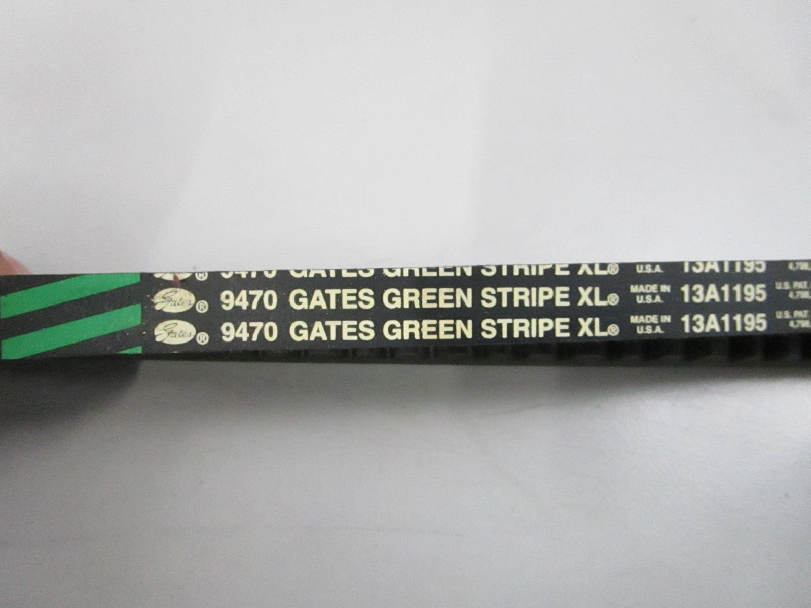 Gates 9470 Automotive XL V-Belt Notched 47in NEW 0810