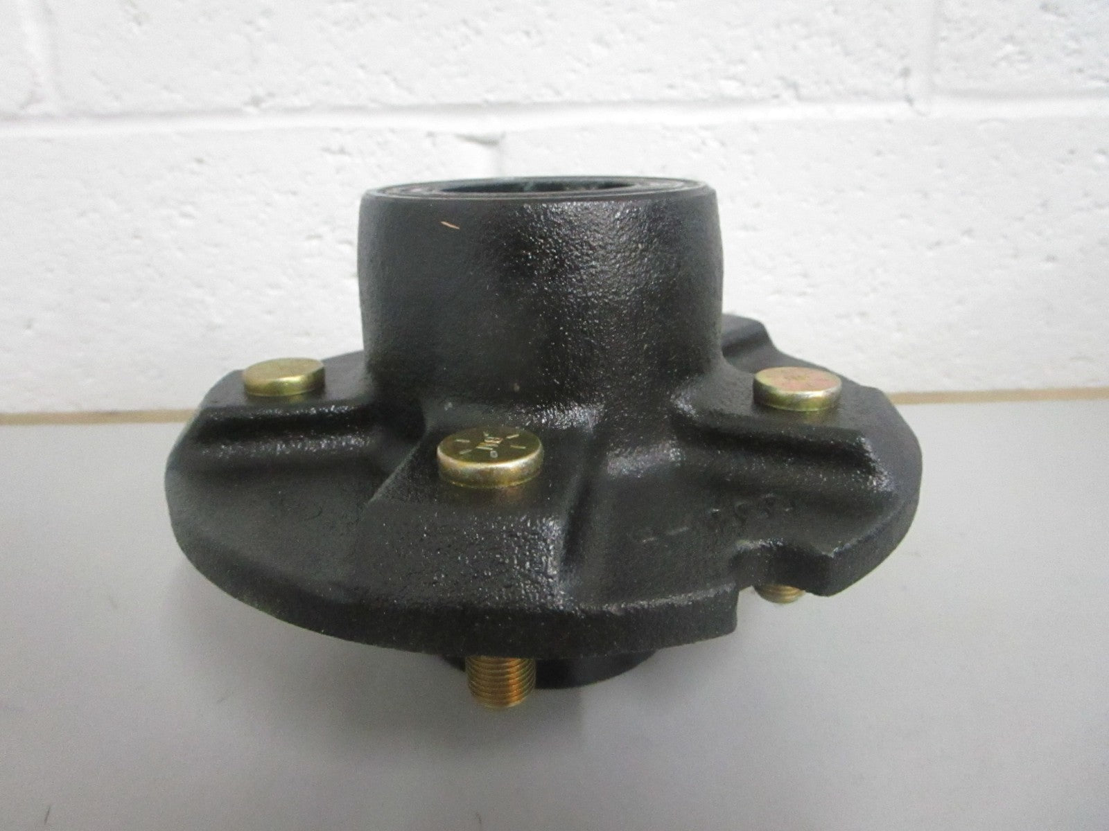 NEW OEM 730-4451 NAPA Hub Assy 0820