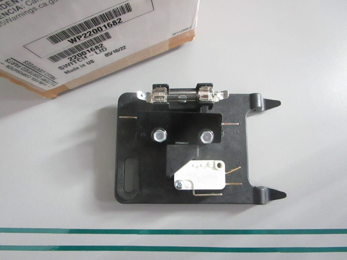 NEW OEM WP22001682 Whirlpool Dishwasher Kid Switch 0820