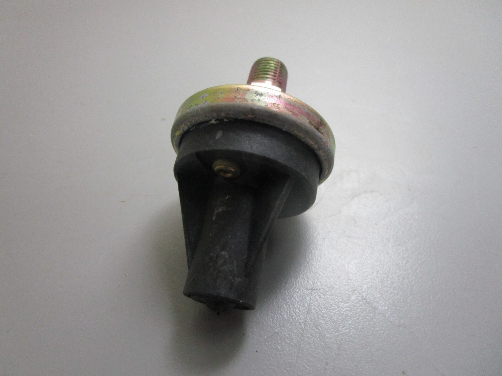 *NEW OEM* 0820 Onan Cummins Pressure Switch 309-0641-01