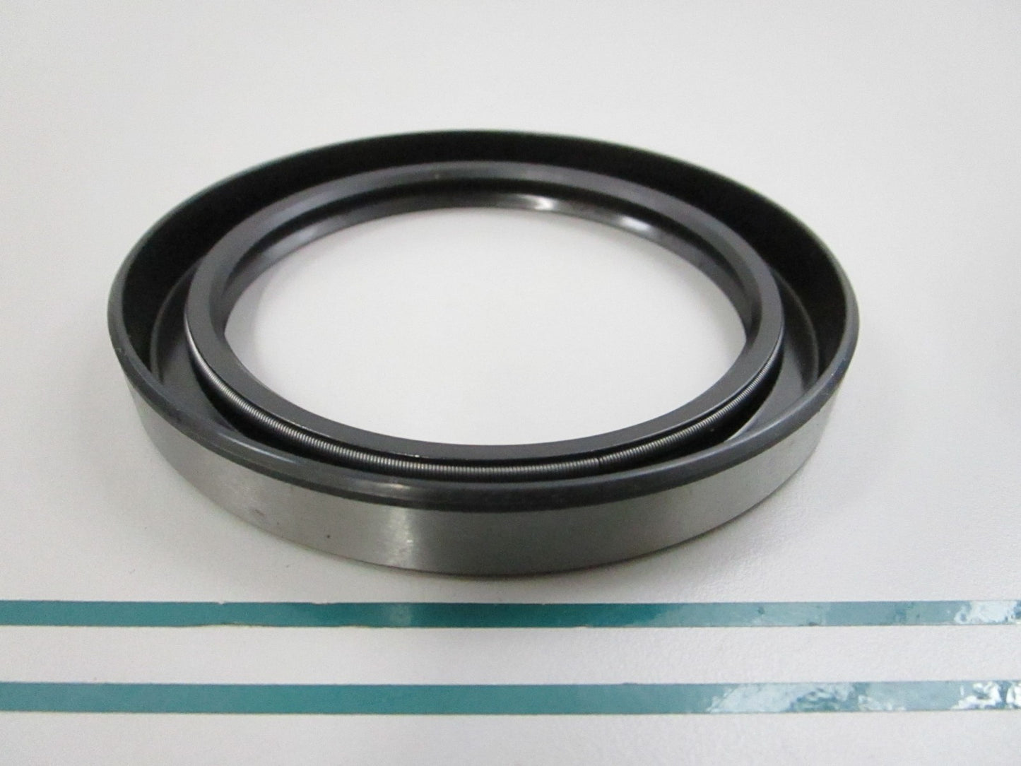 NEW DWA273318 For: Doosan Total Source Oil Seal 0810
