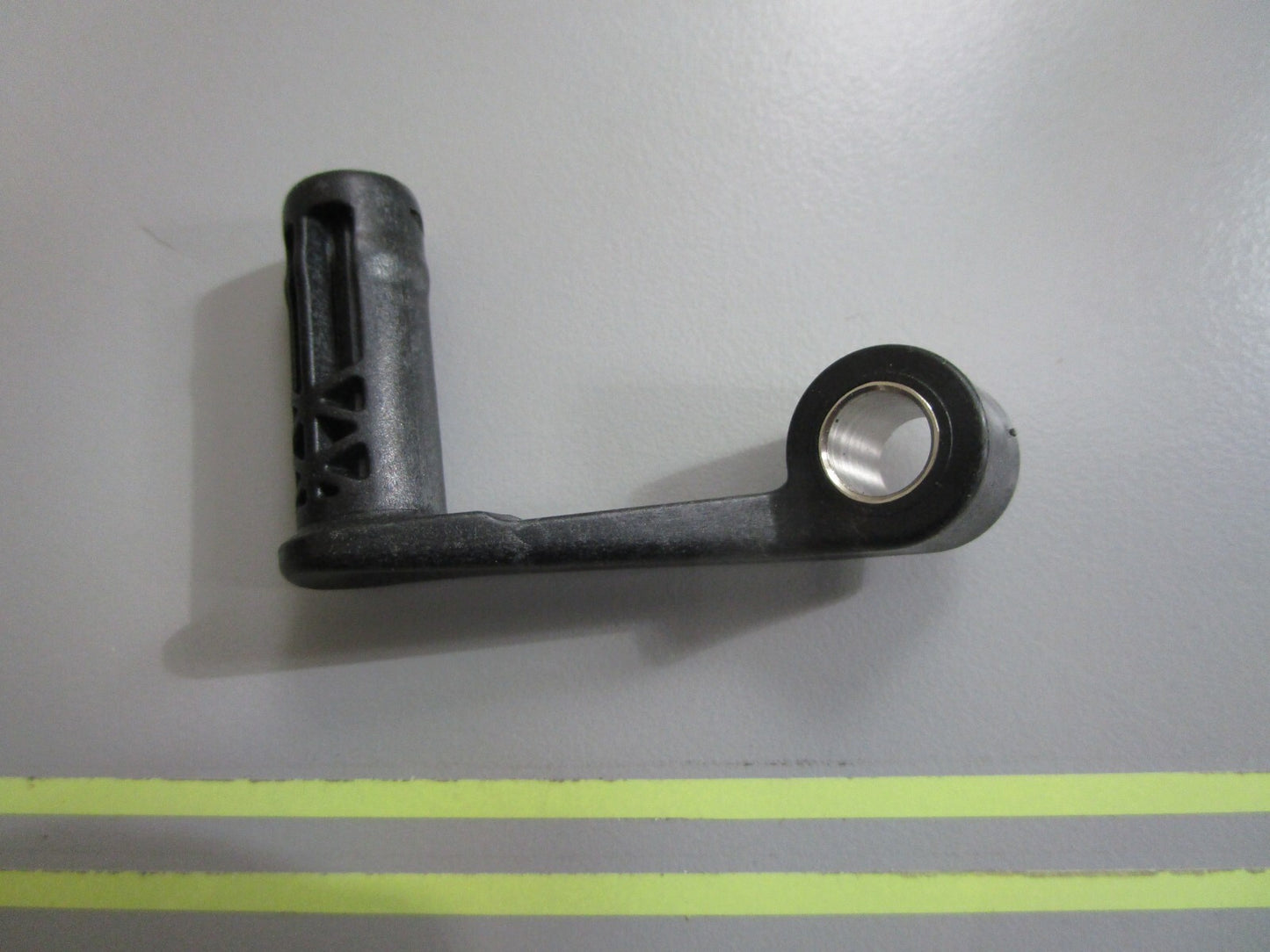 *NEW OEM* 0820 Volvo Penta Shaft 3840999