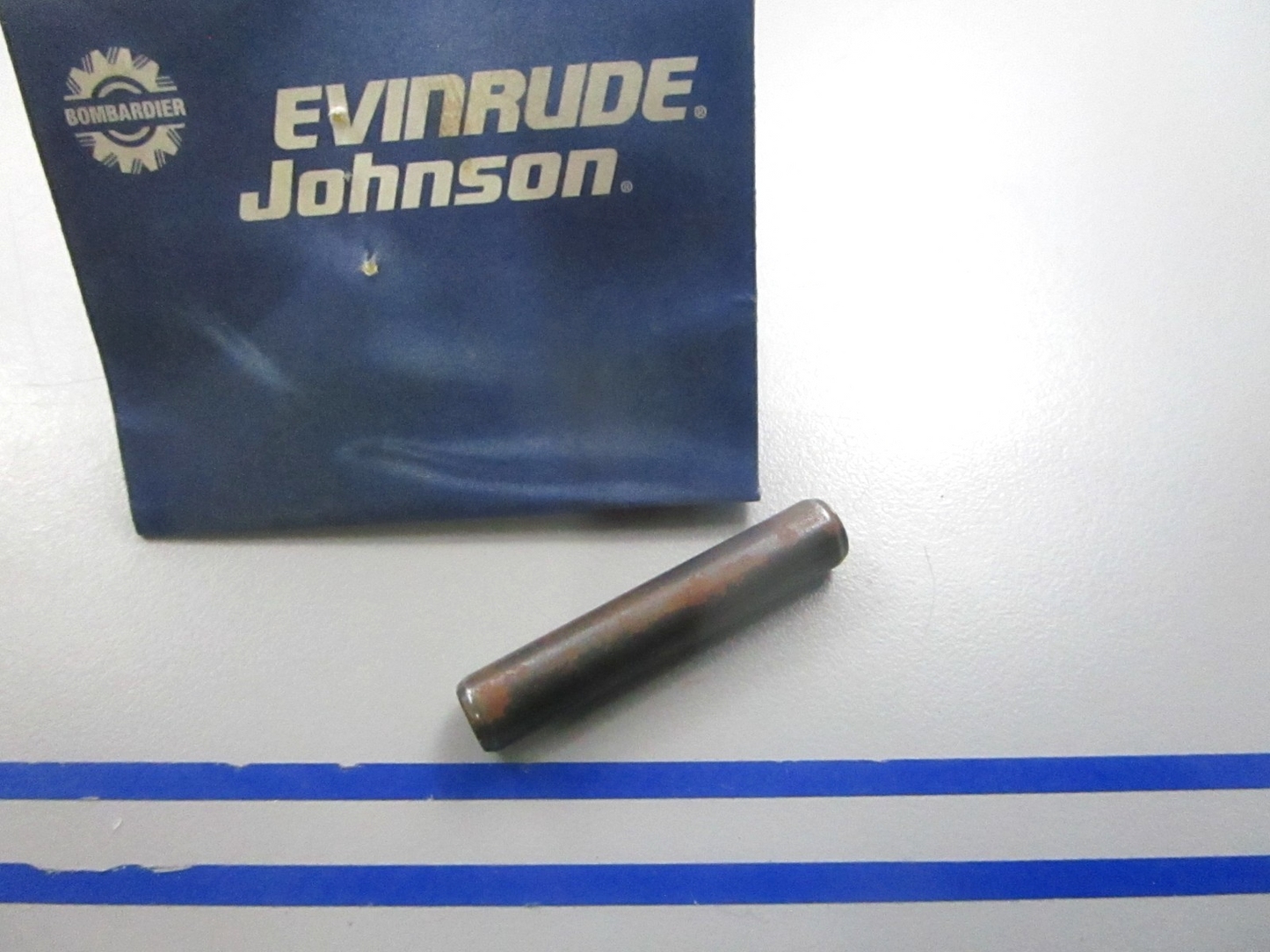 NEW OEM 311538 0311538 OMC Johnson Evinrude Roll Pin 0810