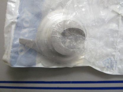 *NEW OEM* 0820 Volvo Penta Retainer 1543883