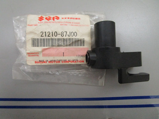 *NEW OEM* 0810 Suzuki Clutch Shaft Arm 21210-87J00