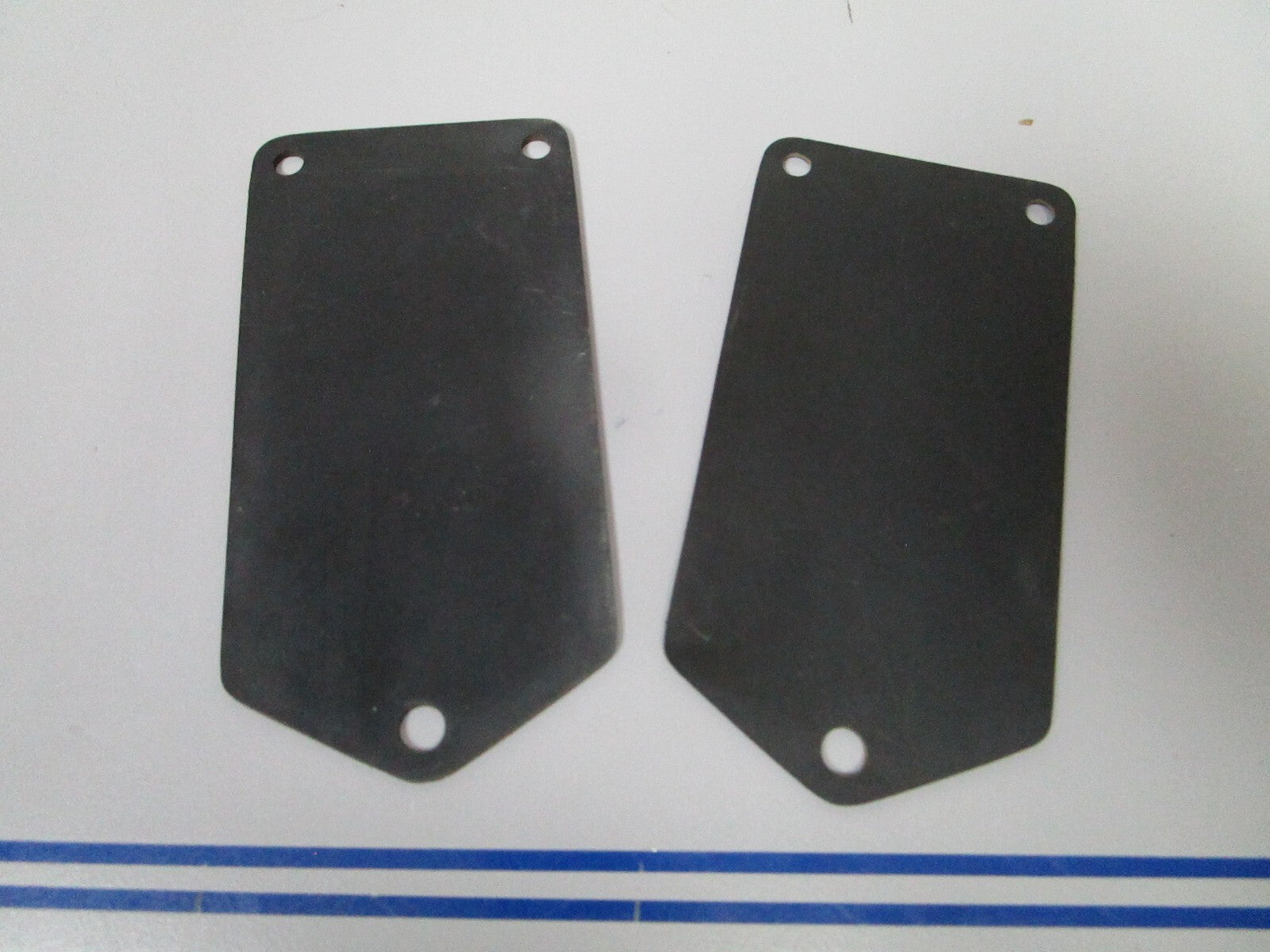 *NEW OEM* (LOT OF 2) 0810 OMC Johnson Evinrude Gasket 319853 0319853