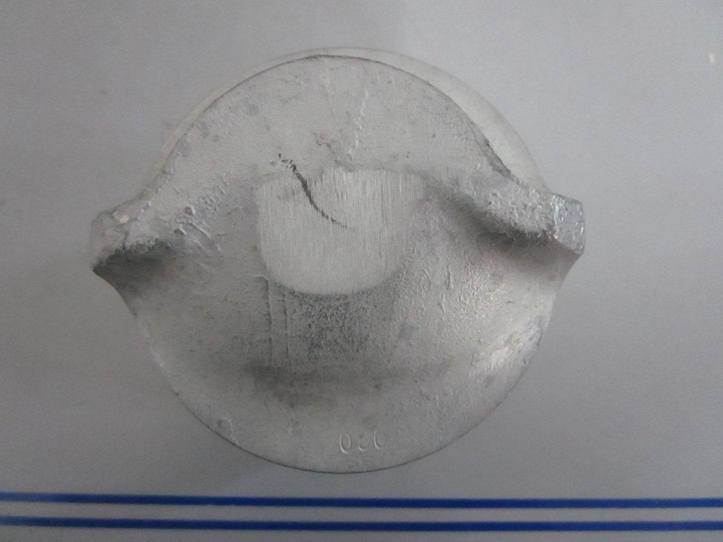 *NEW OEM* 0820 OMC Johnson Evinrude Piston 379179 0379179