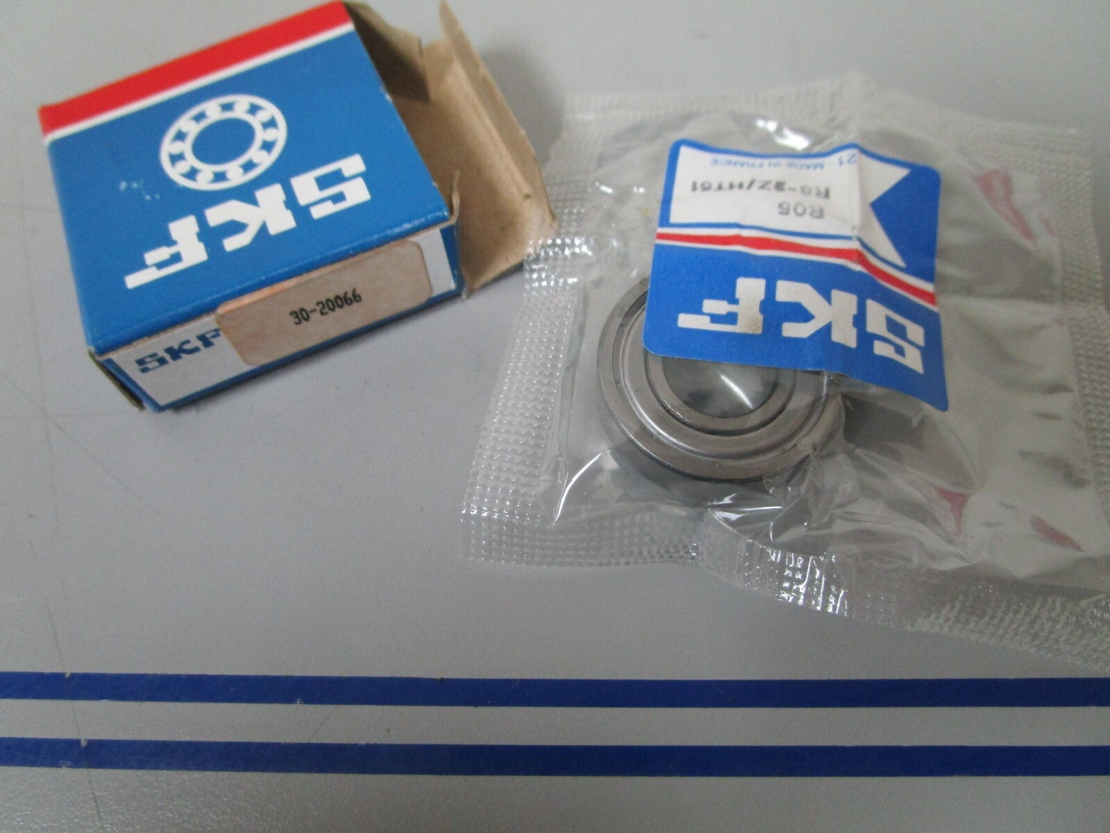 *NEW OEM* 0720 Mercury Quicksilver SKF Ball Bearing 30-20066