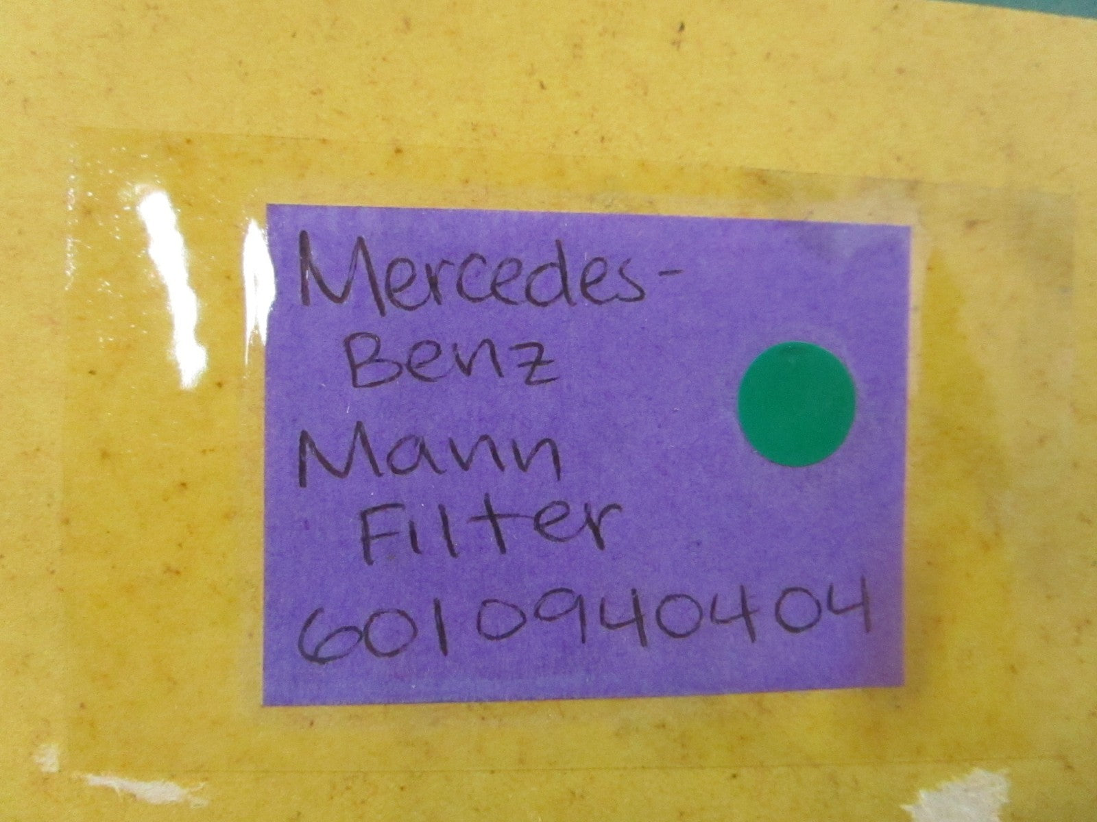 NEW OEM 6010940404 Mercedes-Benz Mann Filter 0810