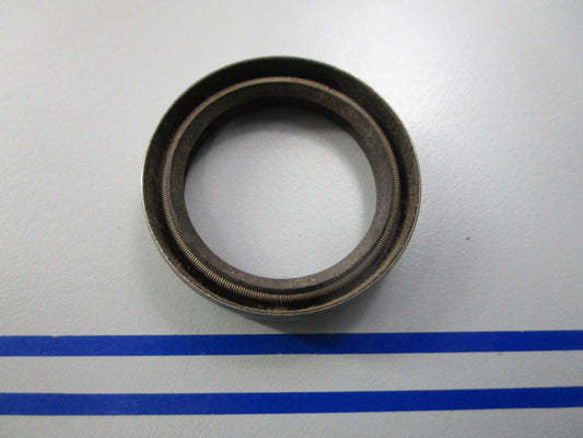 NEW OEM 321504 0321504 OMC Johnson Evinrude Upper Crankshaft Oil Seal 0810