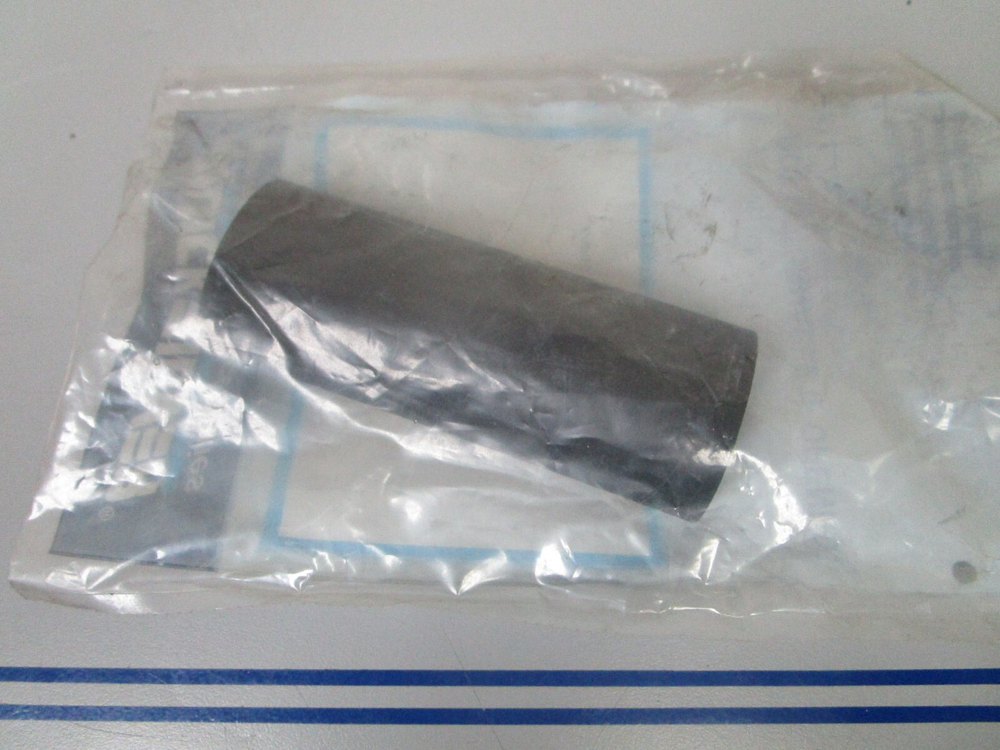 *NEW OEM* 0810 Mercury Quicksilver Sleeve 877538-1