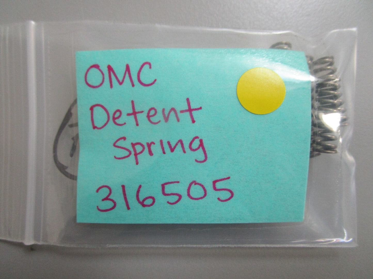 *NEW OEM* 0810 OMC Johnson Evinrude Detent Spring 316505 0316505