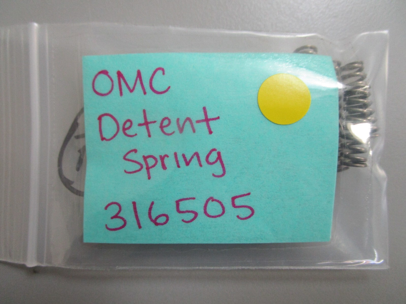 *NEW OEM* 0810 OMC Johnson Evinrude Detent Spring 316505 0316505