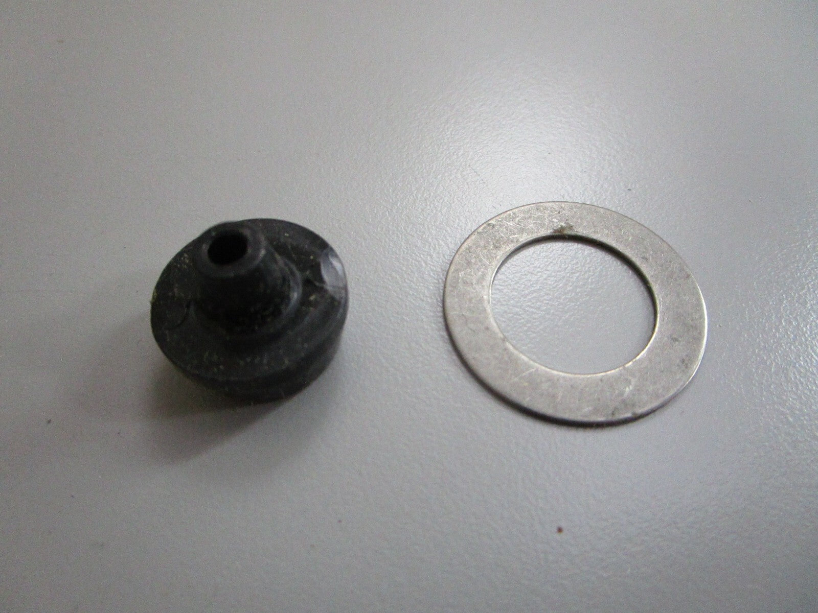 *NEW OEM* 0820 Mercury Quicksilver Shaft Assy 68844A2