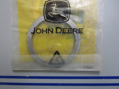 *NEW OEM* 0820 John Deere Thrust Washer R43738