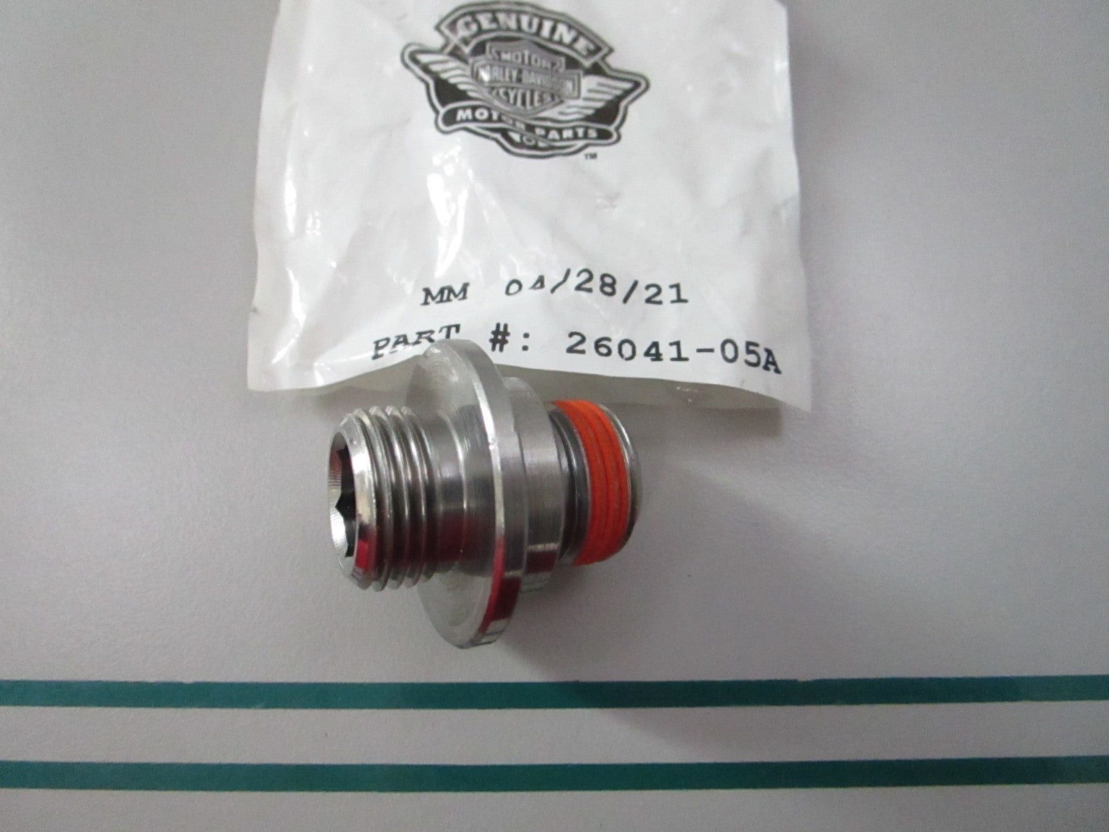 NEW OEM 26041-05A Harley Davidson Oil Filter Adaptor 0810