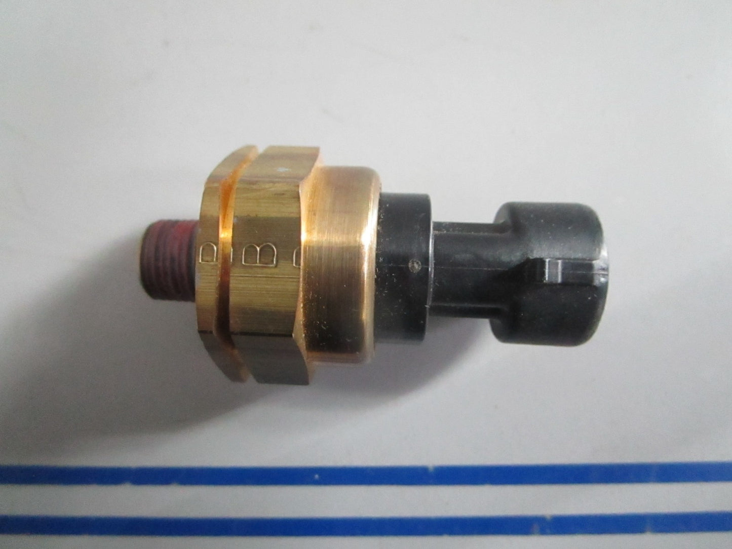NEW OEM GM32112-KPI Kohler Oil Pressure Sender 0820