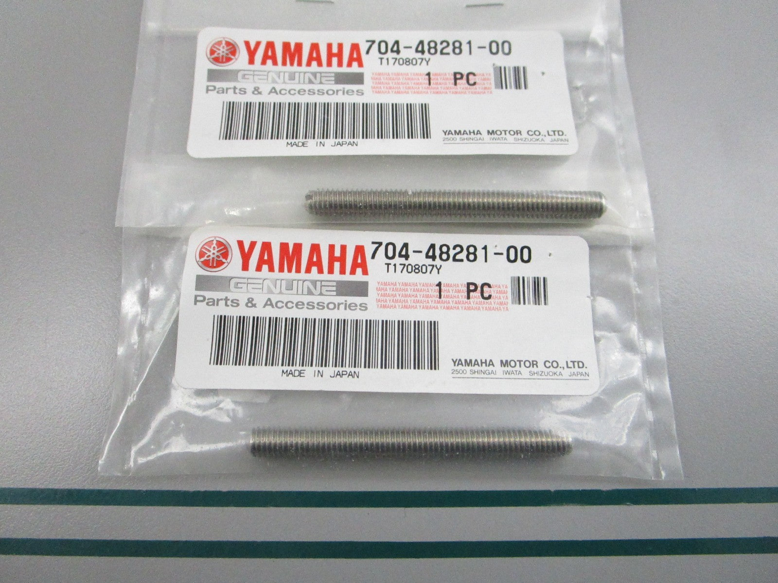 NEW OEM (LOT OF 2) 704-48281-00-00 Yamaha Screw 0810