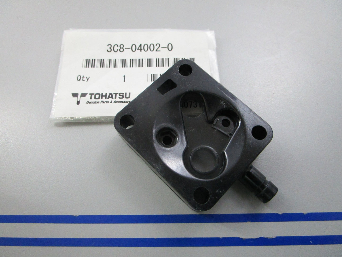 NEW OEM 3C8-04002-0 3C8040020 Tohatsu Fuel Pump Body 0810