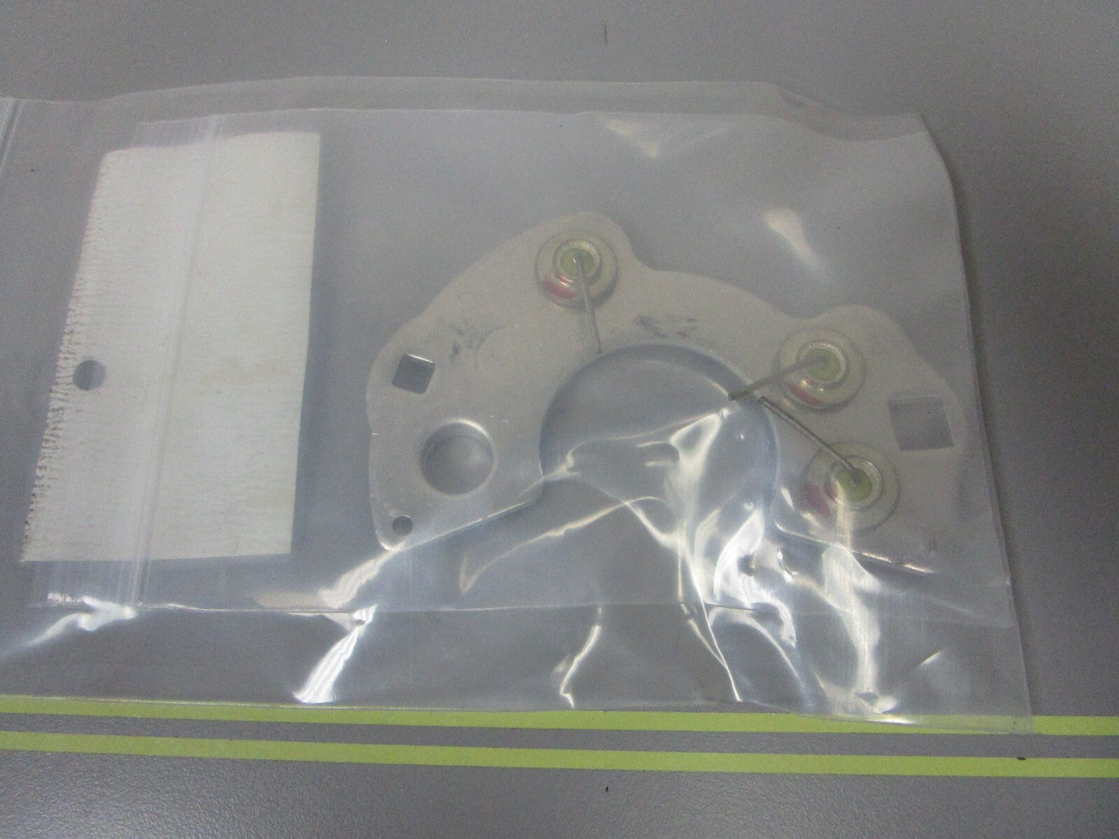 *NEW OEM* 0720 OMC Johnson Evinrude Plate Assembly 383897 0383897