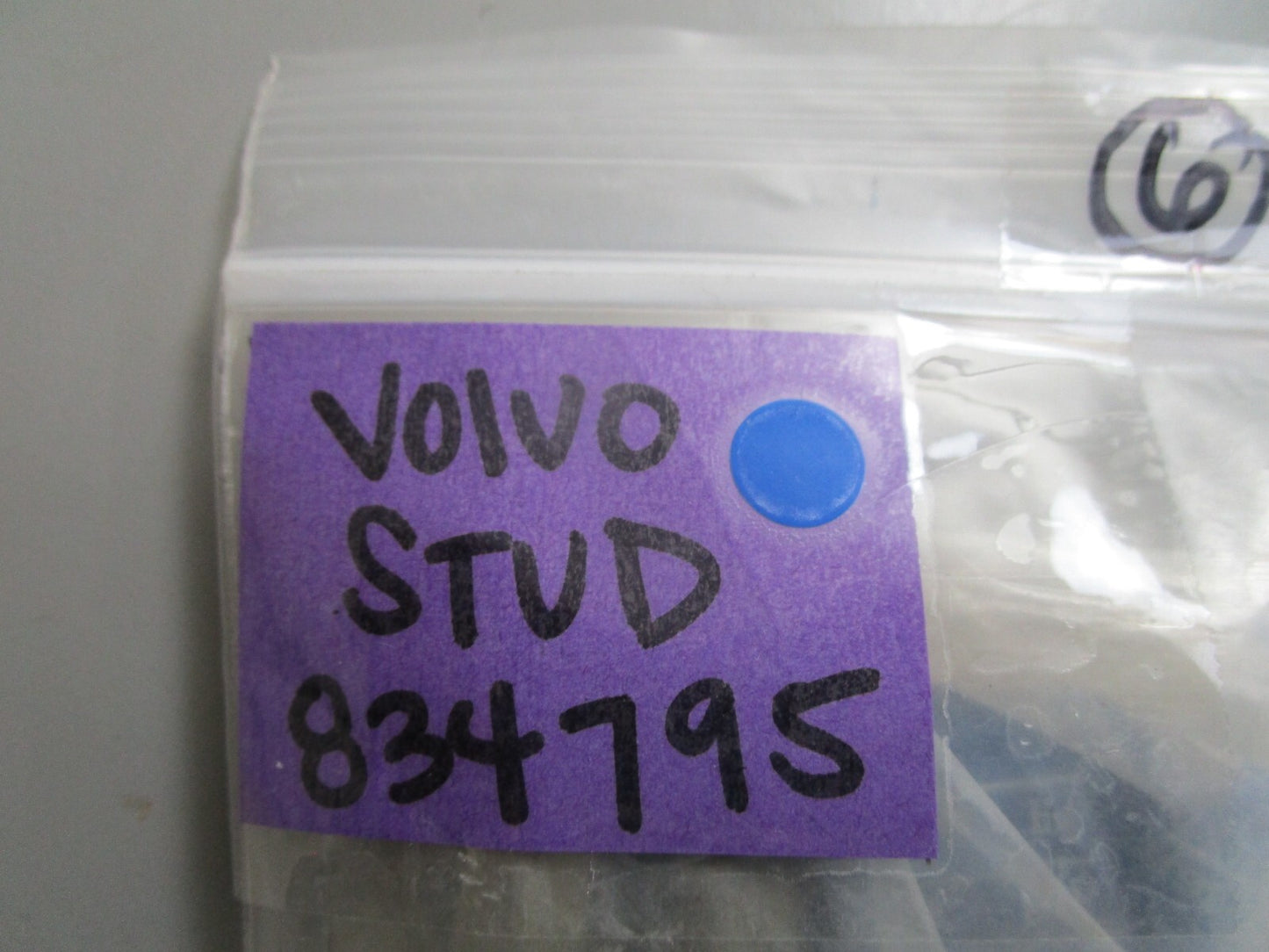 *NEW OEM* 0810 Volvo Penta Stud 834795