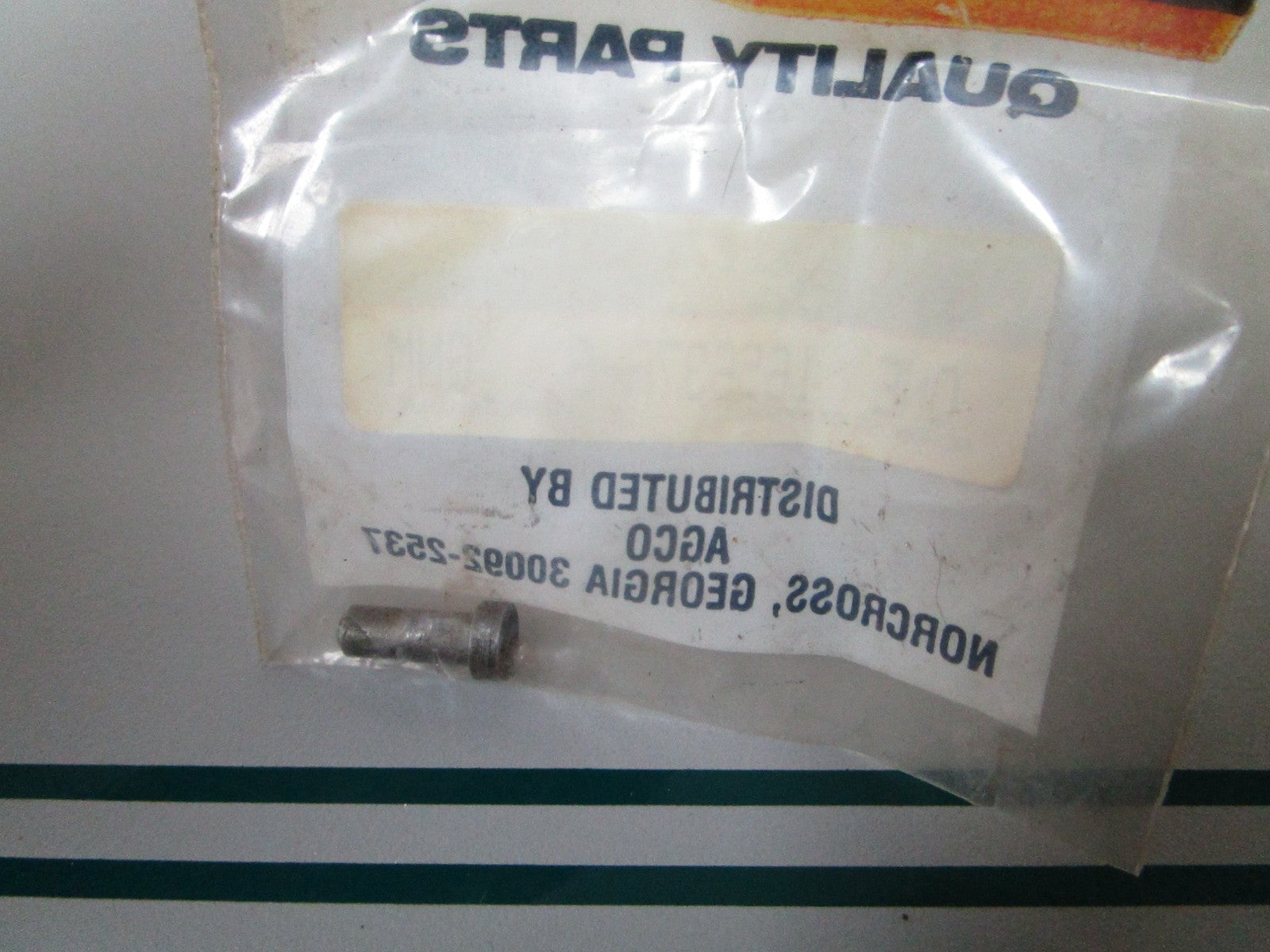 NEW OEM 165637A AGCO Guide 0810
