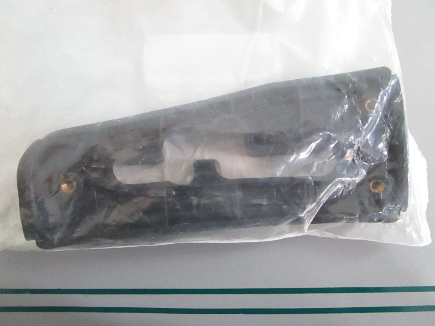NEW OEM 0402-685 Arctic Cat Auto Shift Plate 0820