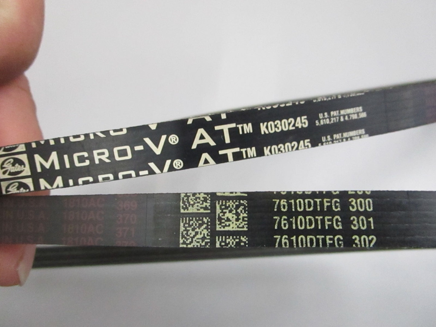 Gates K030245 Micro-V Serpentine Belt 3-Rib 25.25in (LOT OF 2) NEW 0810