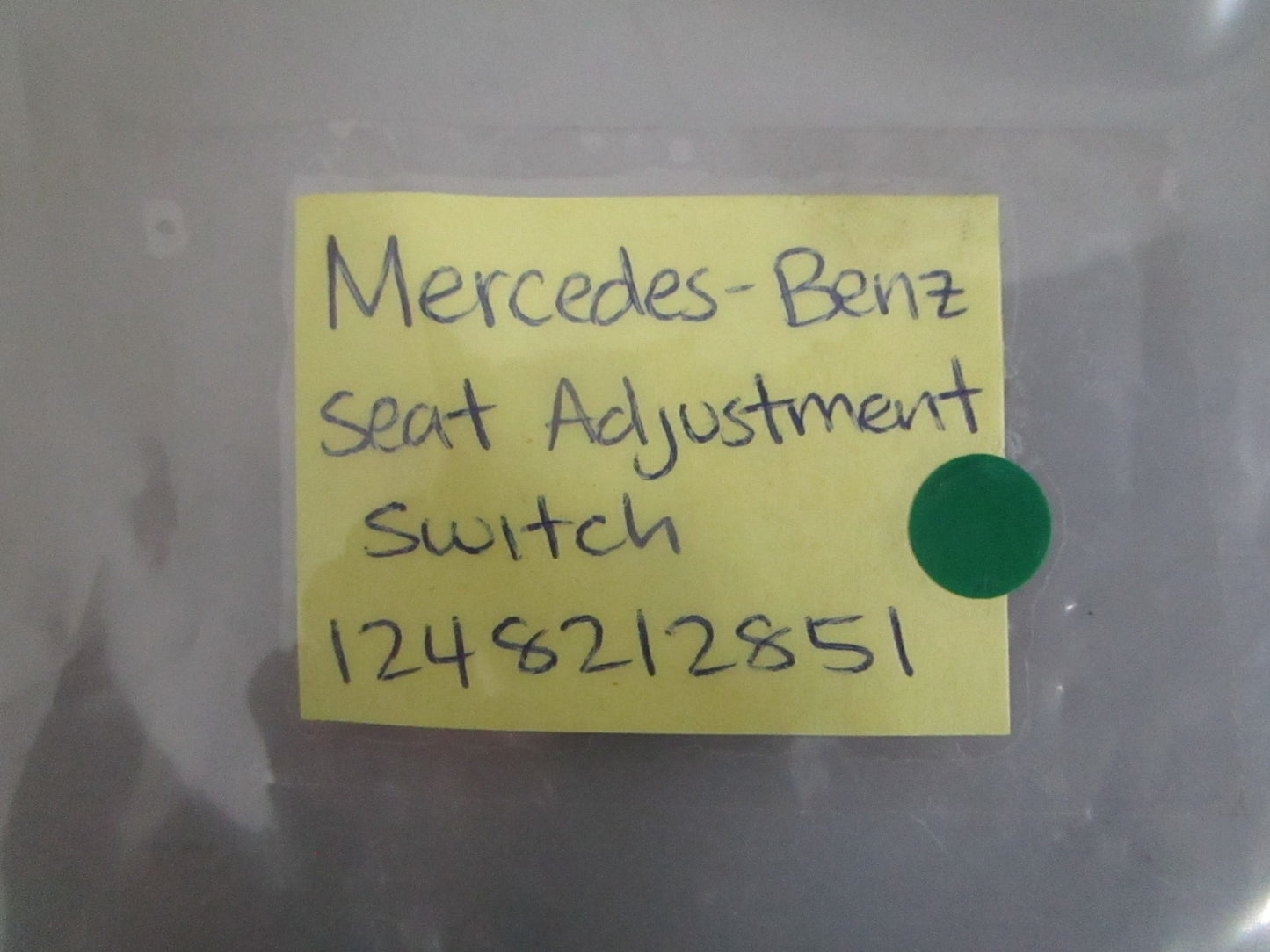 NEW OEM 1248212851 Mercedes-Benz Seat Adjustment Switch 0820