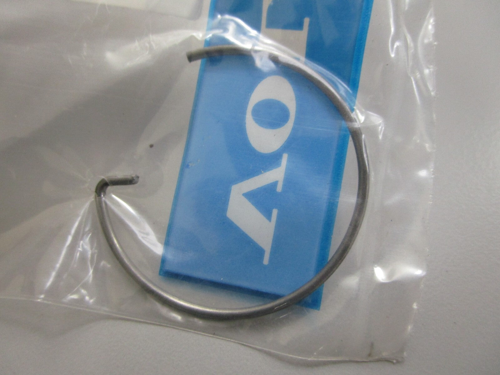 *NEW OEM* 0810 Volvo Penta Retaining Ring 191848