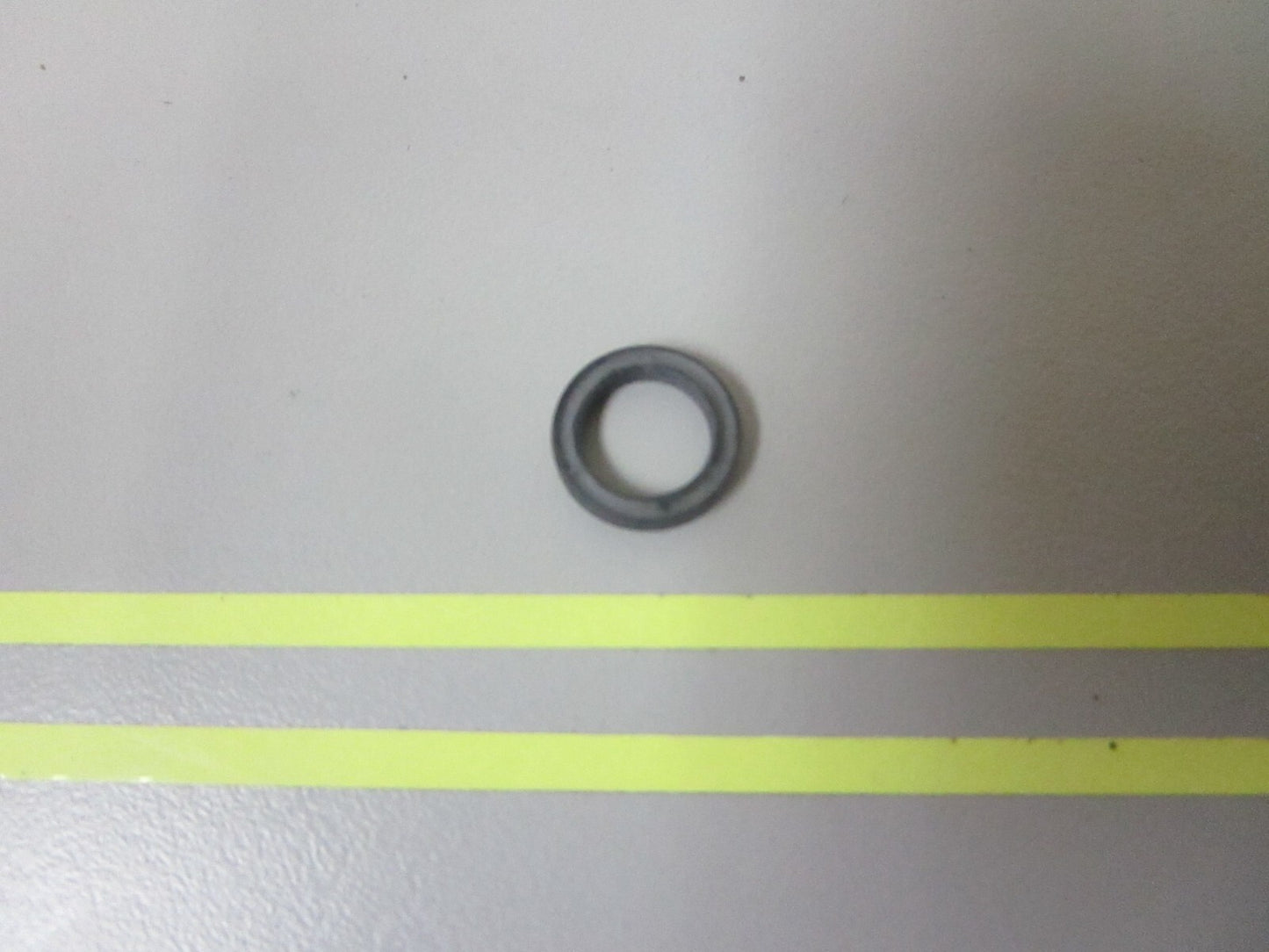 *NEW OEM* 0810 Mercury Quicksilver Seal 26-45577
